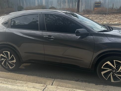 Used 2019 Honda HR-V Sport image 28