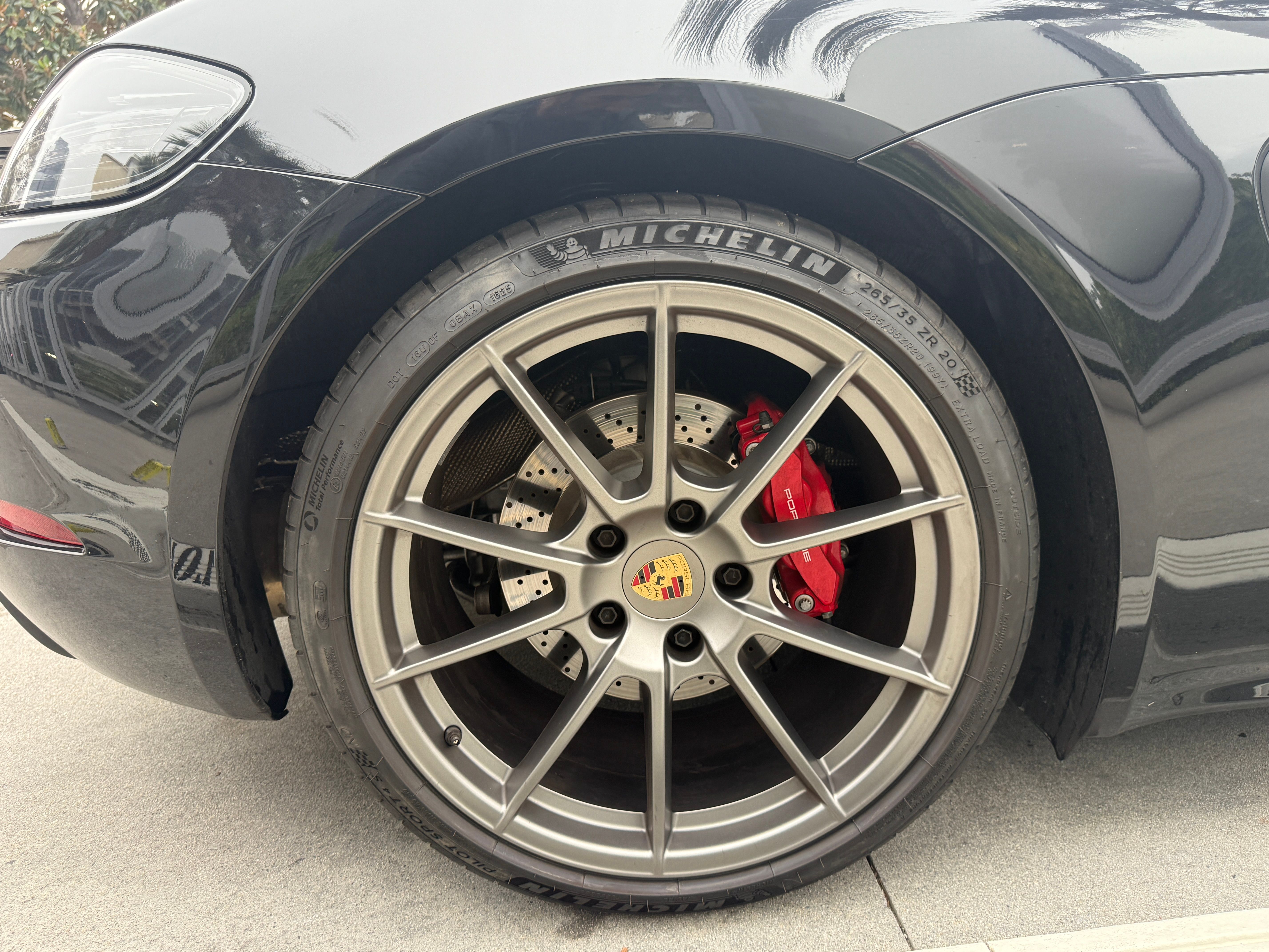 Used 2024 Porsche 718 Boxster GTS RWD image 16