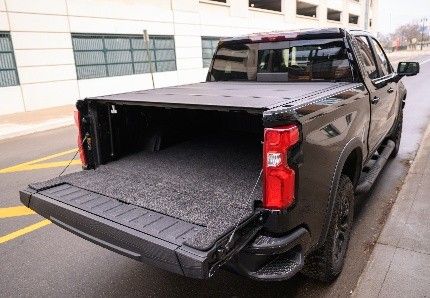 Used 2023 Chevrolet Silverado 1500 ZR2 w/ Technology Package AWD/4WD image 7