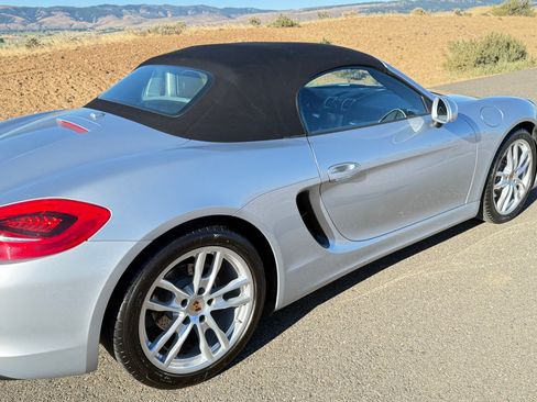 Used 2014 Porsche Boxster RWD image 10