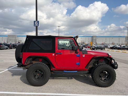 Used 2012 Jeep Wrangler Sport image 1