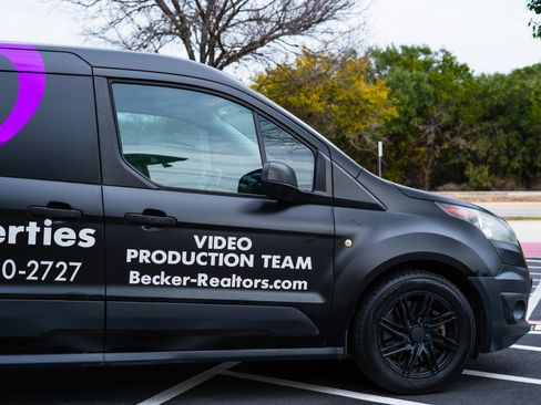 Used 2016 Ford Transit Connect XL image 6