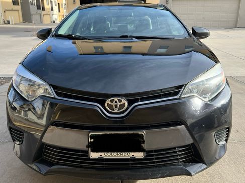 Used 2015 Toyota Corolla LE image 4