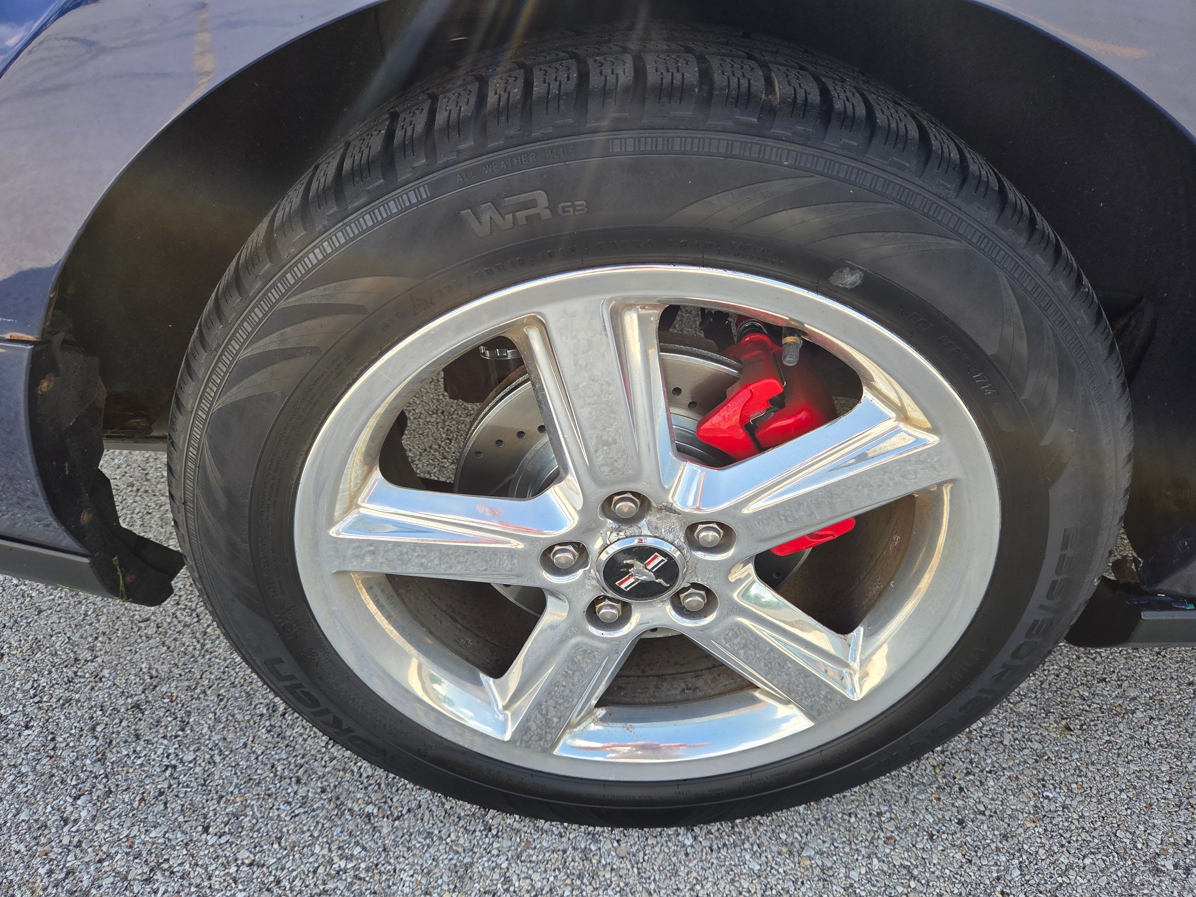 Used 2012 Ford Mustang Premium RWD image 13