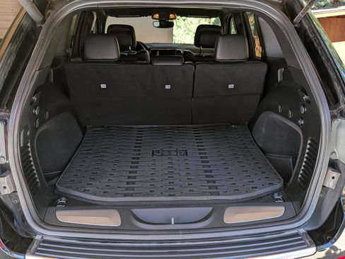 Used 2018 Jeep Grand Cherokee Limited w/ Trailer Tow Group IV image 15