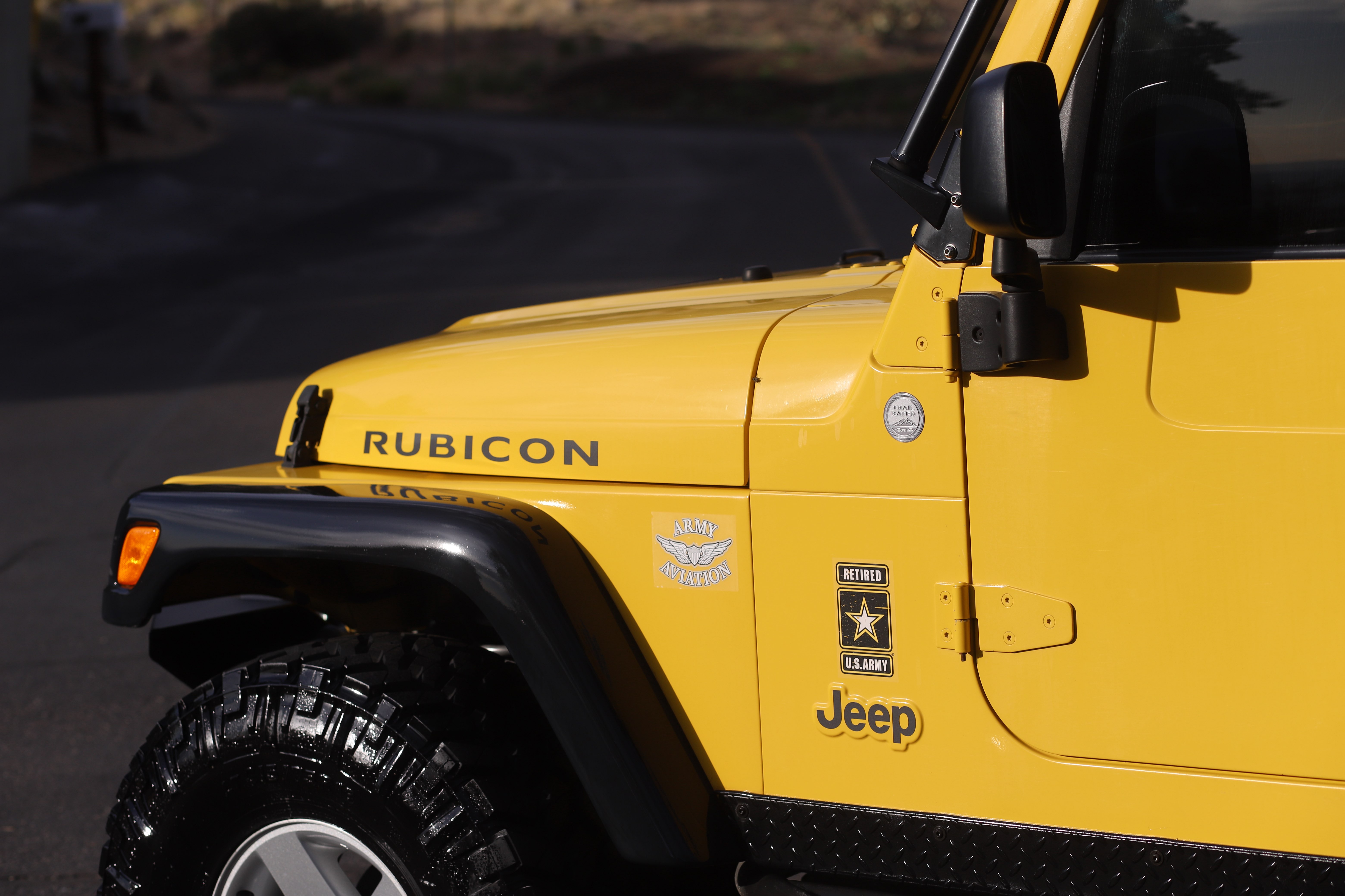 Used 2004 Jeep Wrangler Rubicon AWD/4WD image 13