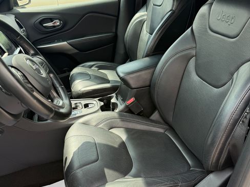 Used 2020 Jeep Cherokee High Altitude image 16