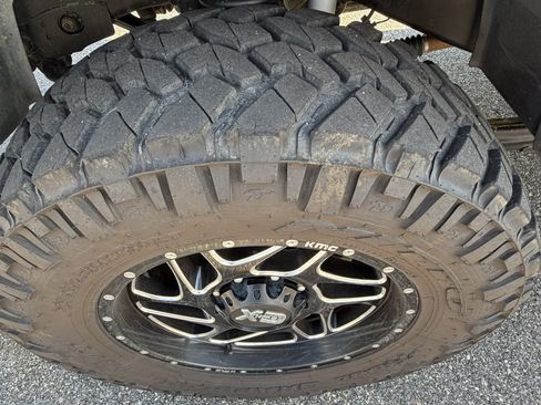 Used 2015 RAM 3500 Tradesman w/ Chrome Appearance Group AWD/4WD image 12
