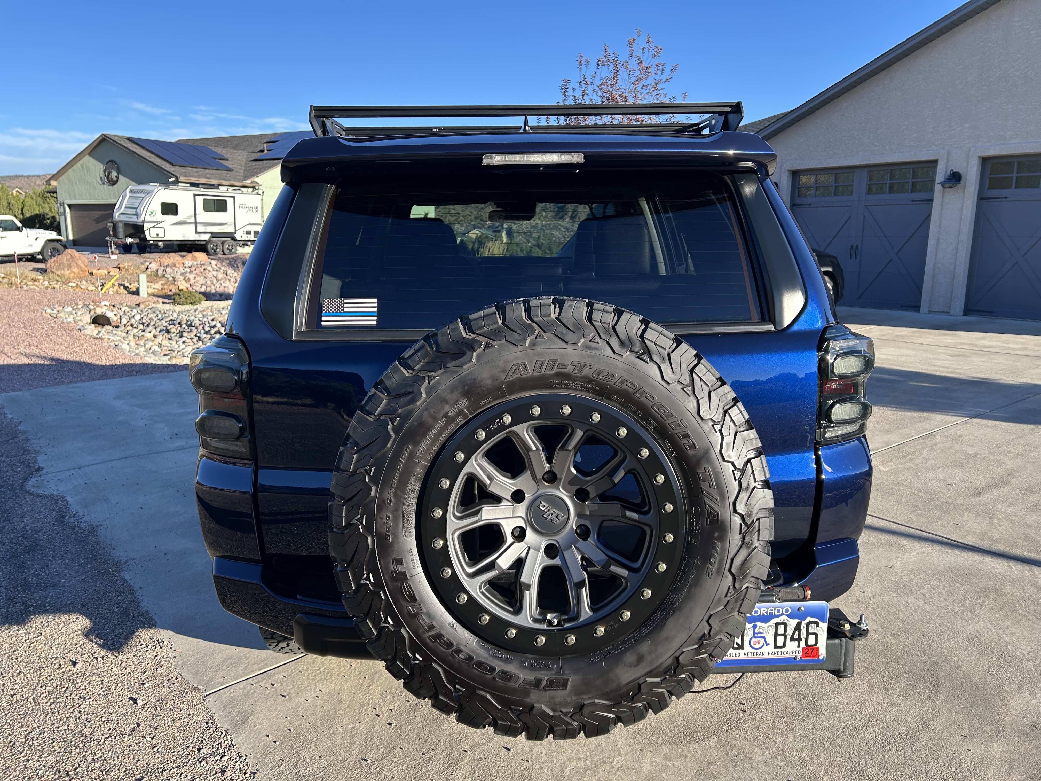 Used 2021 Toyota 4Runner TRD Off-Road Premium w/ Moonroof Package AWD/4WD image 10