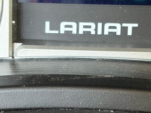 Used 2010 Ford F150 Lariat RWD image 3