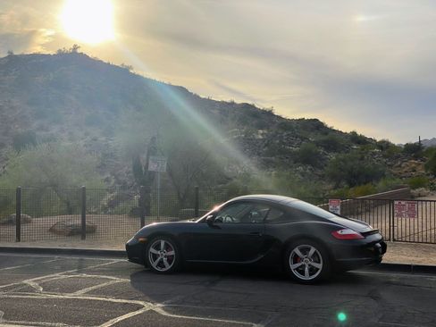 Used 2007 Porsche Cayman S RWD image 25