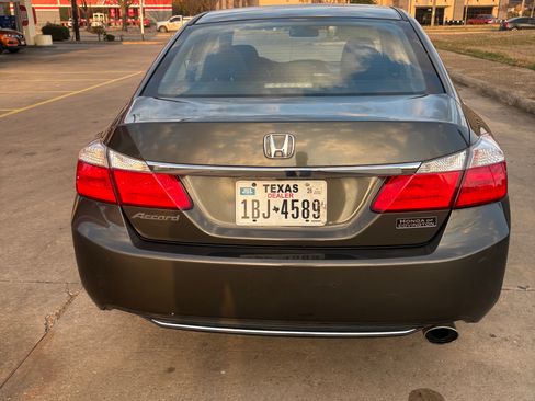 Used 2013 Honda Accord LX image 6