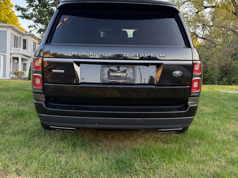 Used 2018 Land Rover Range Rover Long Wheelbase Supercharged image 5