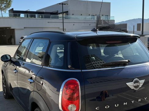 Used 2014 MINI Cooper Countryman S FWD image 2