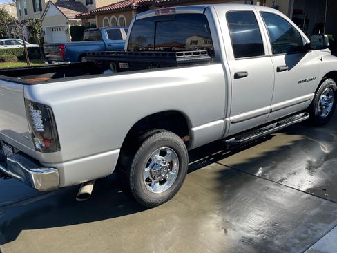 Used 2005 Dodge Ram 2500 Truck SLT w/ Quad Cab Big Horn Value Group image 2