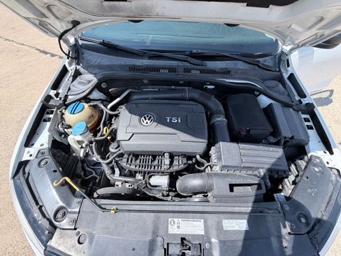 Used 2015 Volkswagen Jetta SE FWD image 15