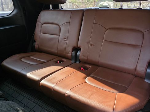 Used 2018 Toyota Land Cruiser Sport Utility 4D w/ Four Season Floor Mat Package image 22