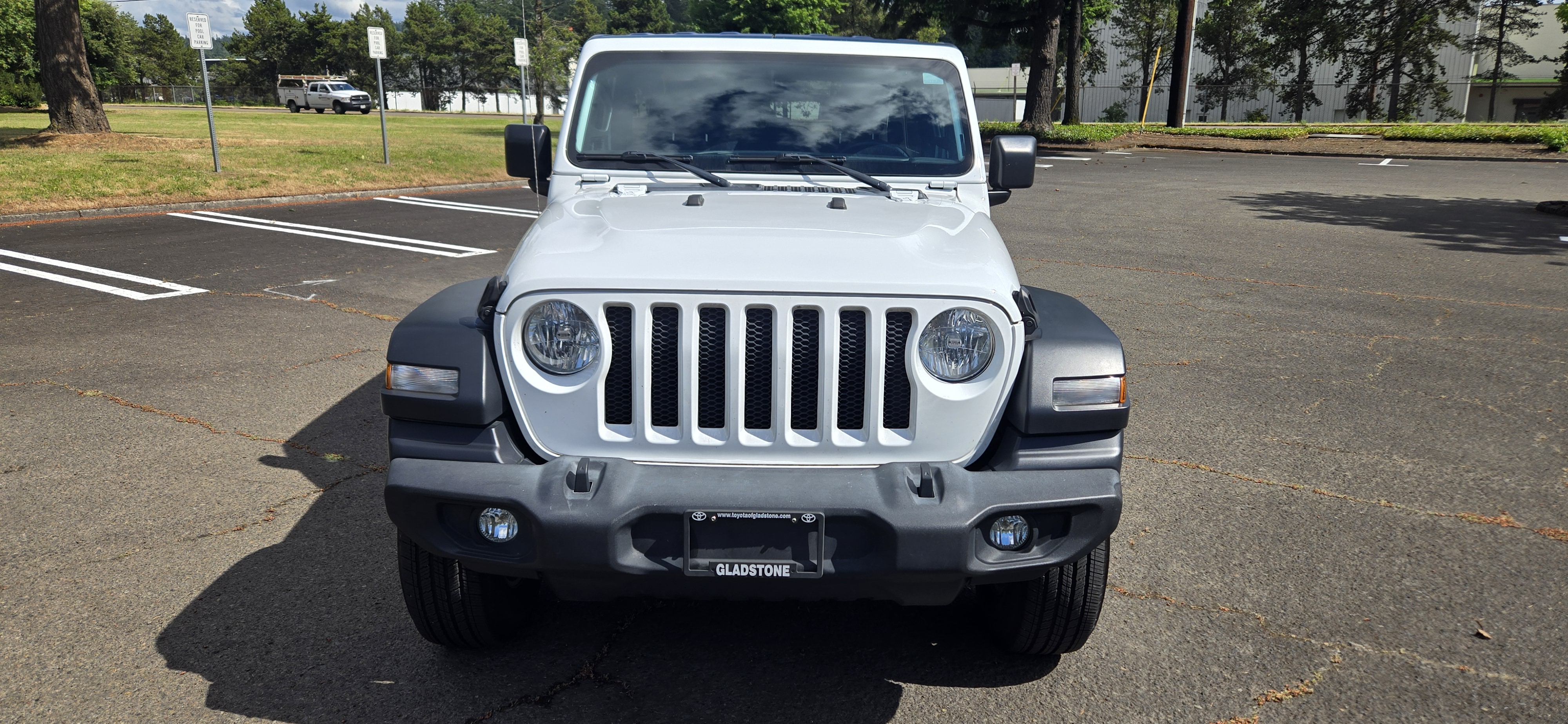 Used 2019 Jeep Wrangler Unlimited Sport S AWD/4WD image 2