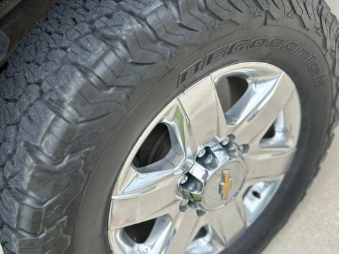 Used 2016 Chevrolet Silverado 2500 LT w/ LT Convenience Package image 6