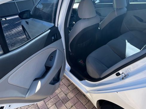 Used 2013 Kia Optima LX image 12