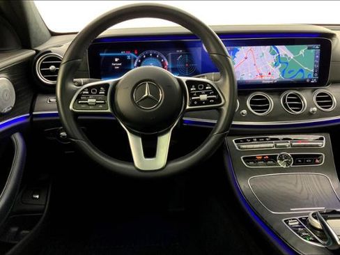 Used 2020 Mercedes-Benz E 350 Sedan image 10
