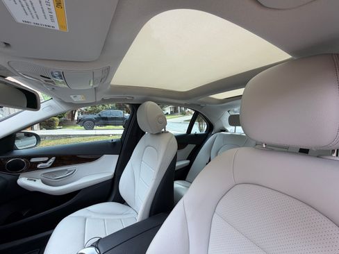 Used 2018 Mercedes-Benz C 300 Sedan image 10