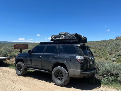 Used 2016 Toyota 4Runner Limited image 6