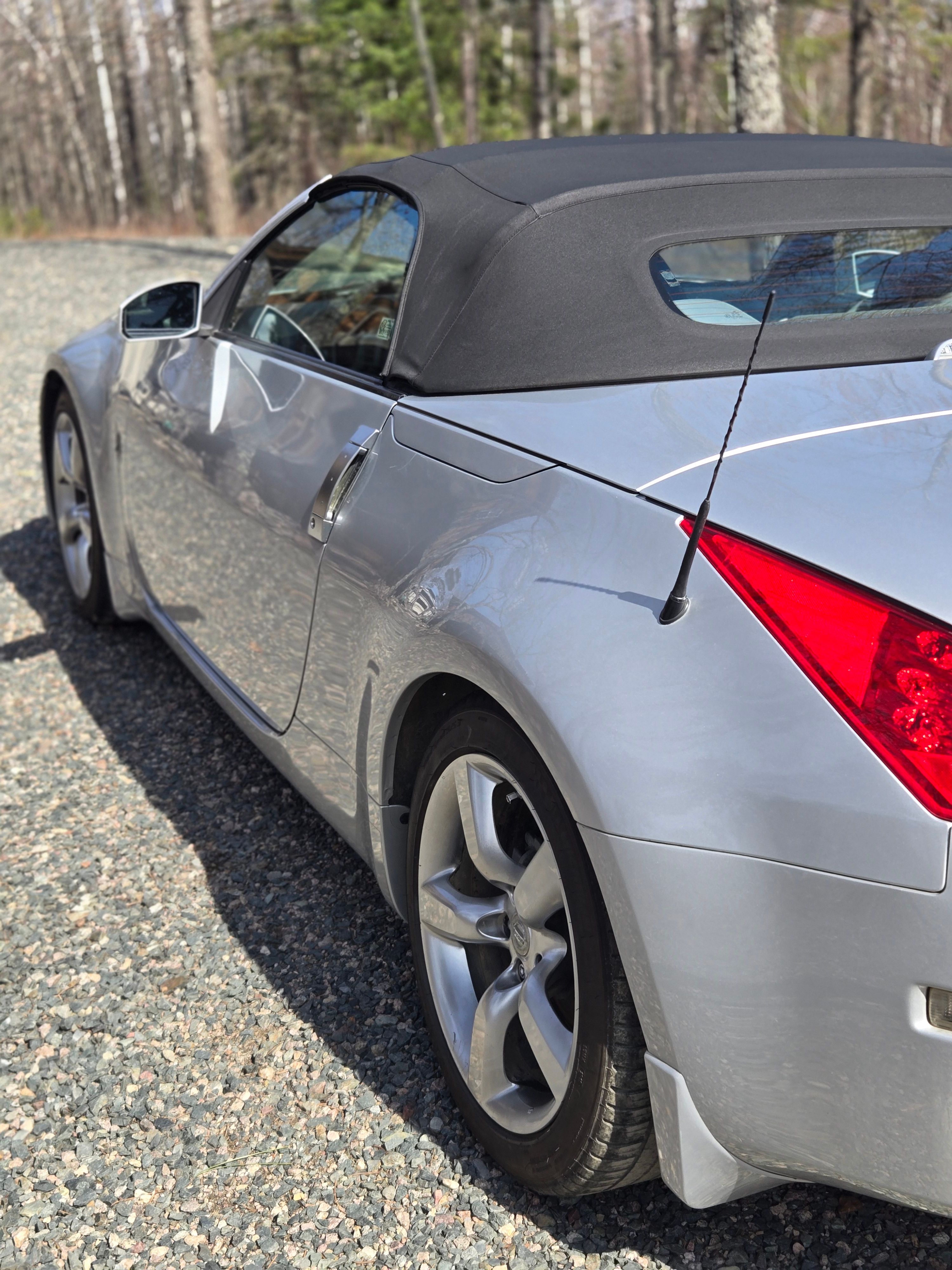 Used 2007 Nissan 350Z Touring RWD image 6