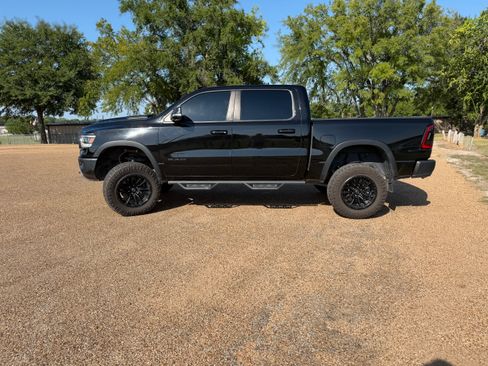 Used 2019 RAM 1500 Rebel w/ Rebel Level 2 Equipment Group AWD/4WD image 8