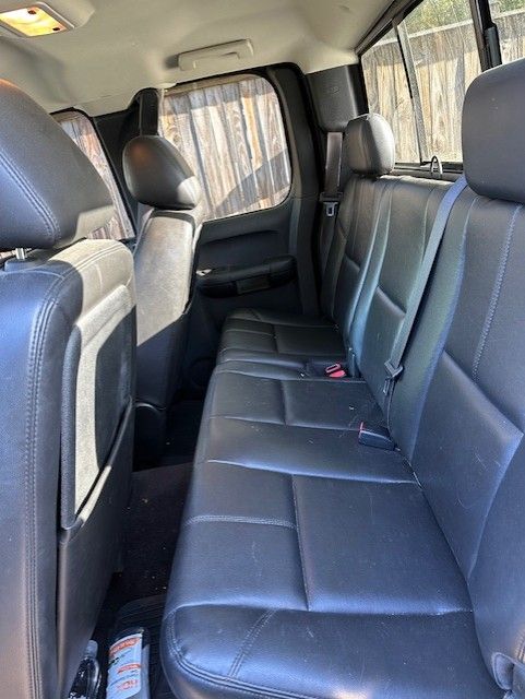 Used 2013 Chevrolet Silverado 1500 LTZ w/ LTZ Plus Package AWD/4WD image 12