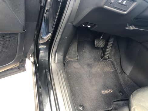 Used 2020 MAZDA CX-5 Sport image 11