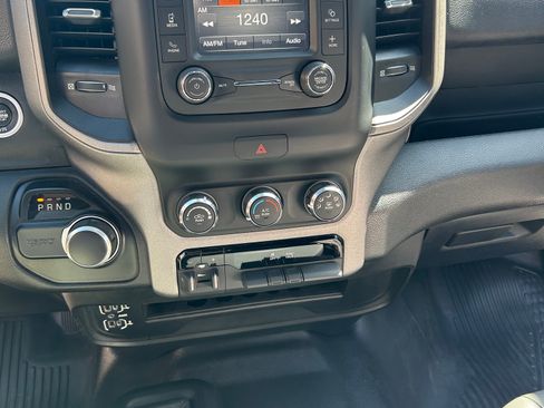 Used 2021 RAM 2500 Tradesman w/ Protection Group AWD/4WD image 16