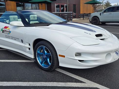Used 1999 Pontiac Firebird Trans Am image 4