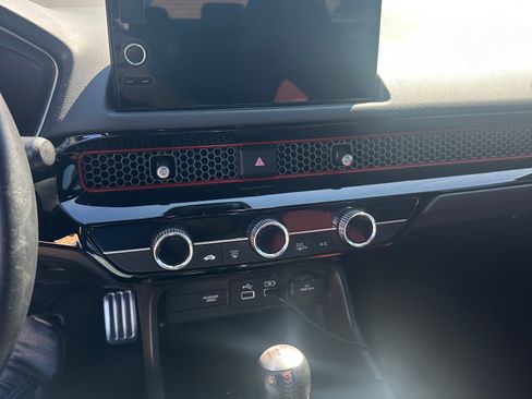 Used 2024 Honda Civic Si image 19