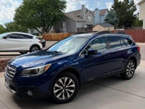 Used 2015 Subaru Outback 2.5i Limited AWD/4WD image 1