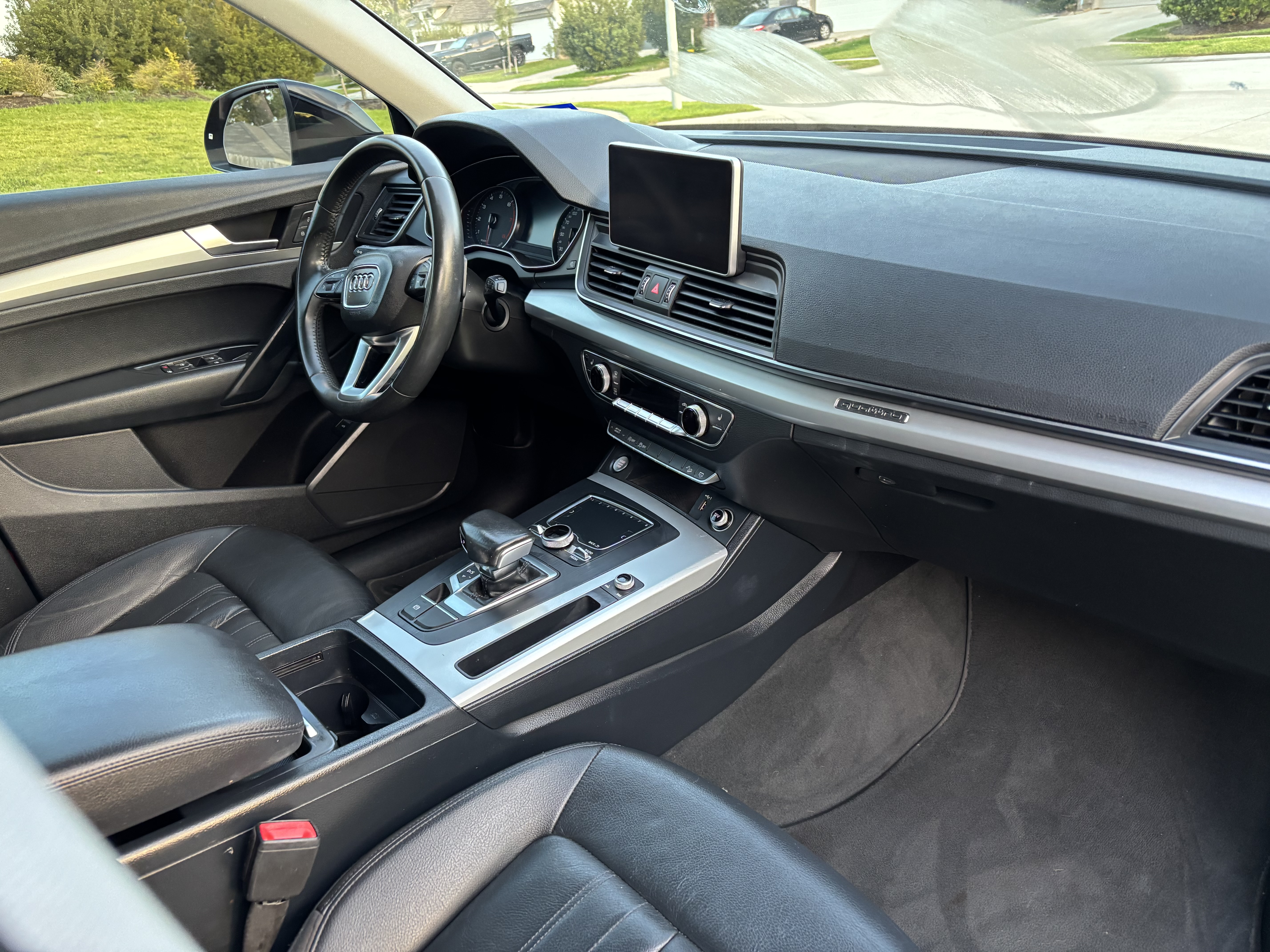 Used 2018 Audi Q5 2.0T Premium AWD/4WD image 4