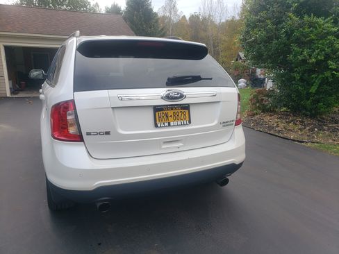 Used 2013 Ford Edge Limited w/ Vision Pkg image 6