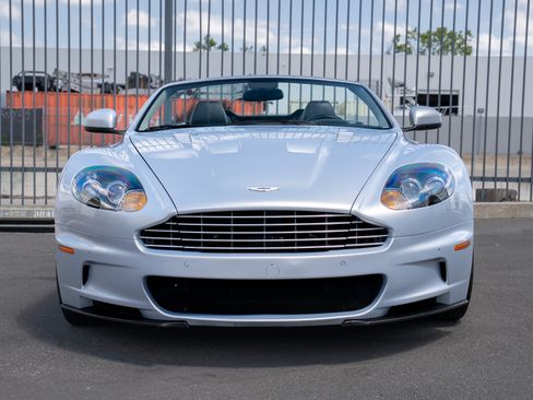 Used 2011 Aston Martin DBS Volante RWD image 17