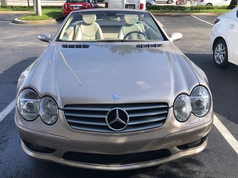Used 2004 Mercedes-Benz SL 500 SL 500 Roadster 2D image 9