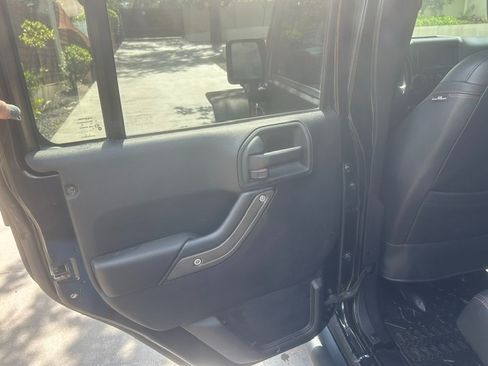 Used 2013 Jeep Wrangler Unlimited Sport AWD/4WD image 20