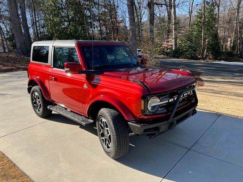 Used 2022 Ford Bronco Outer Banks image 8