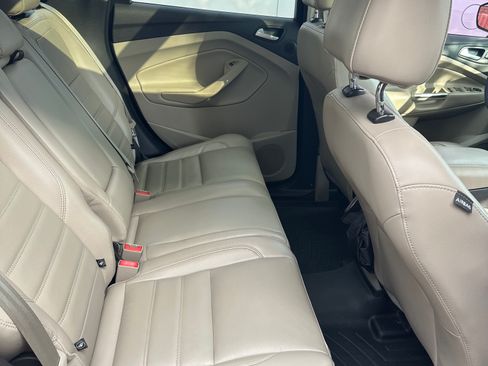 Used 2017 Ford Escape Titanium image 20