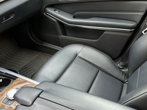 Used 2014 Mercedes-Benz E 350 E 350 Sedan 4D image 17