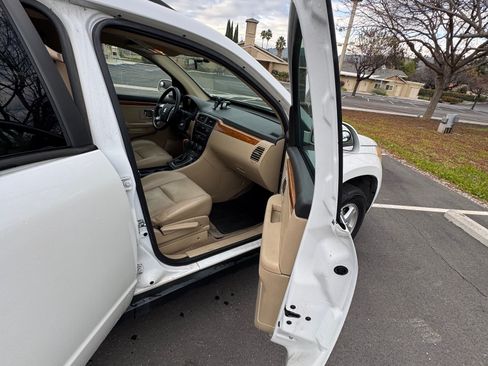 Used 2007 Suzuki XL7 Luxury image 12