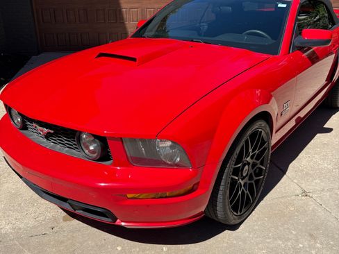 Used 2006 Ford Mustang GT Premium image 6