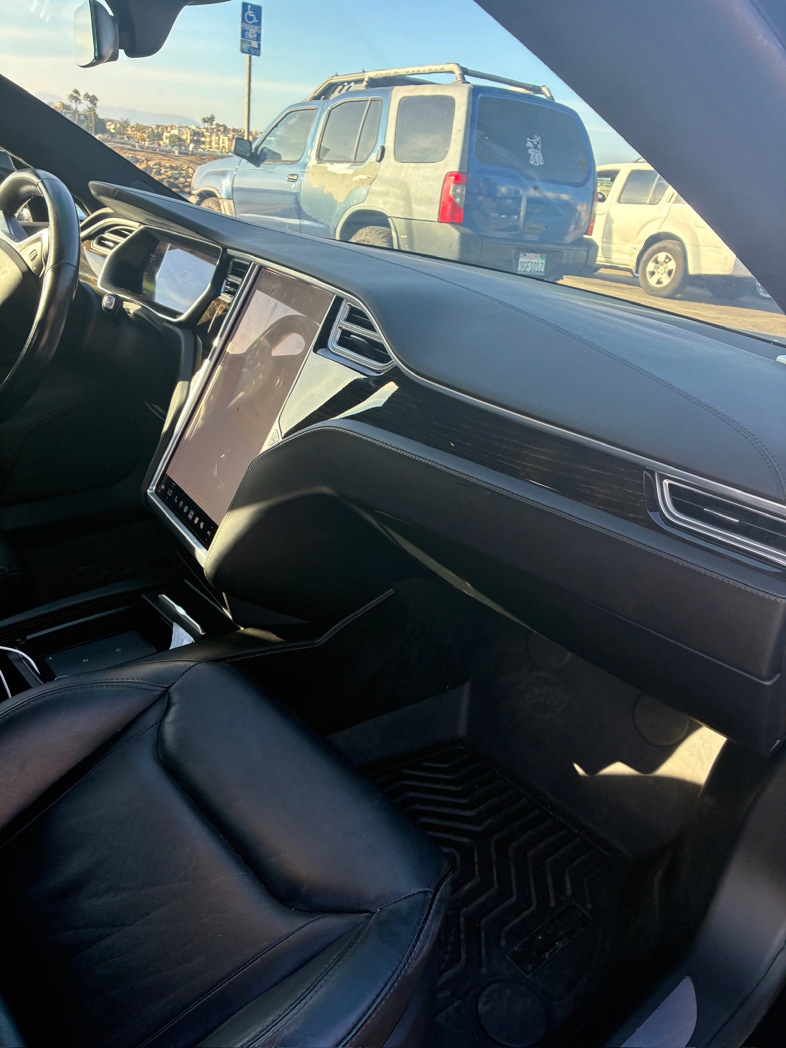 Used 2016 Tesla Model S 75 RWD image 14