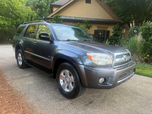 Used 2008 Toyota 4Runner Sport RWD image 26