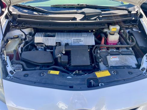 Used 2010 Toyota Prius FWD image 25