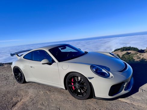 Used 2018 Porsche 911 GT3 RWD image 6