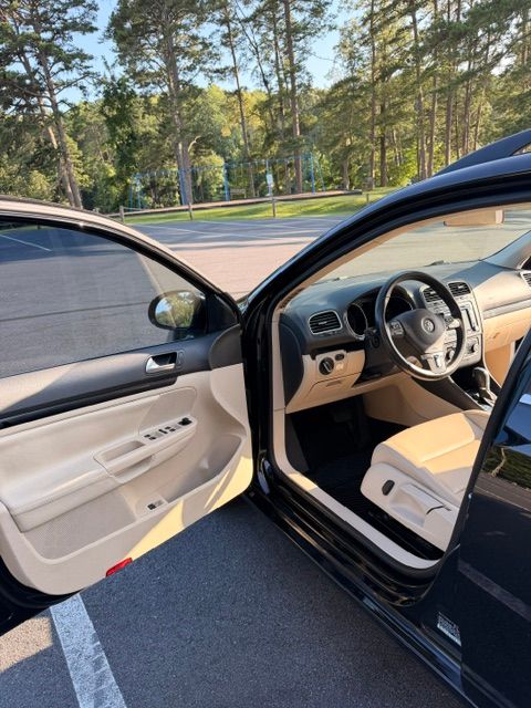 Used 2014 Volkswagen Jetta TDI FWD image 9